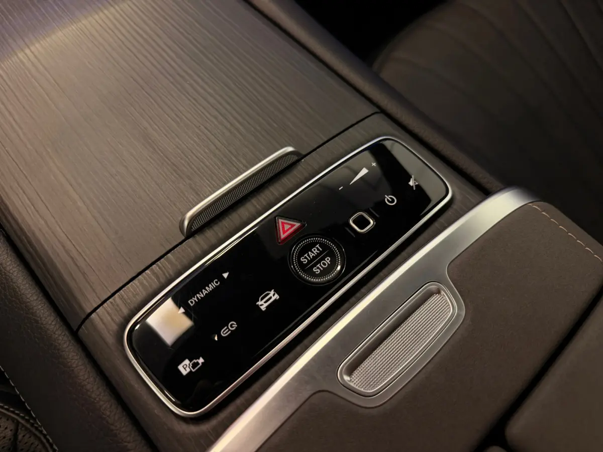 450+ Edition 1 108 kWh HyperScreen Premium Plus Burmester