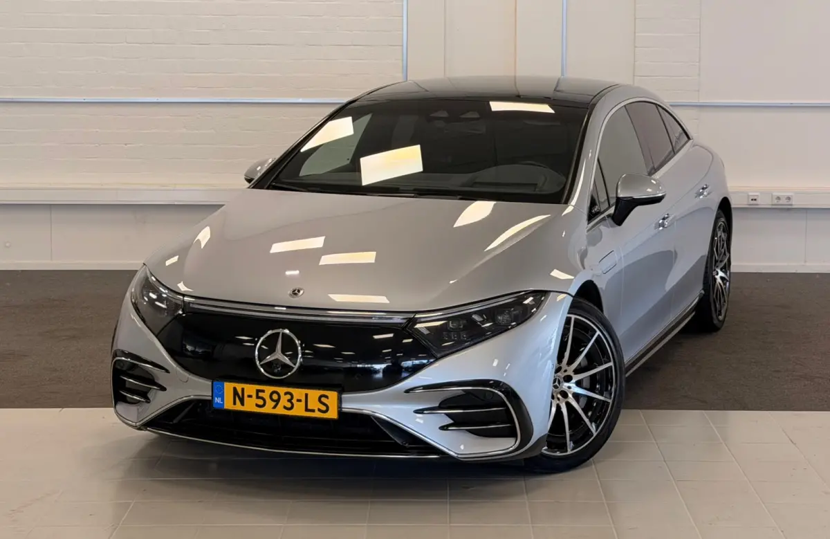 450+ Edition 1 108 kWh HyperScreen Premium Plus Burmester