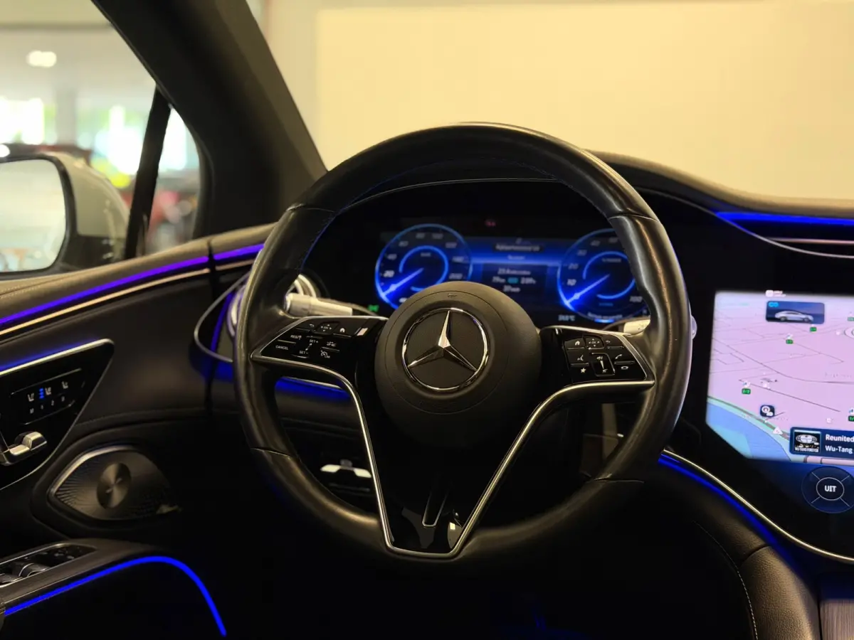 450+ Edition 1 108 kWh HyperScreen Premium Plus Burmester
