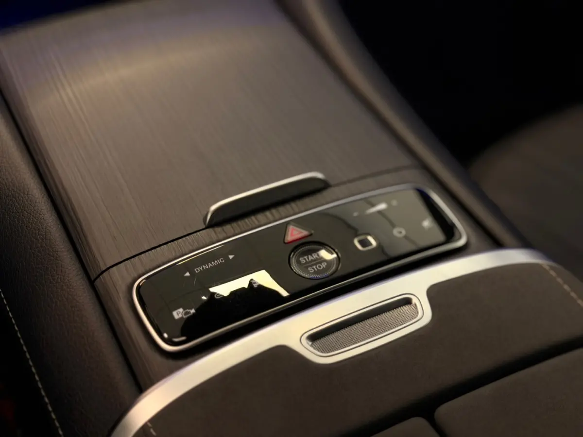 450+ Edition 1 108 kWh HyperScreen Premium Plus Burmester