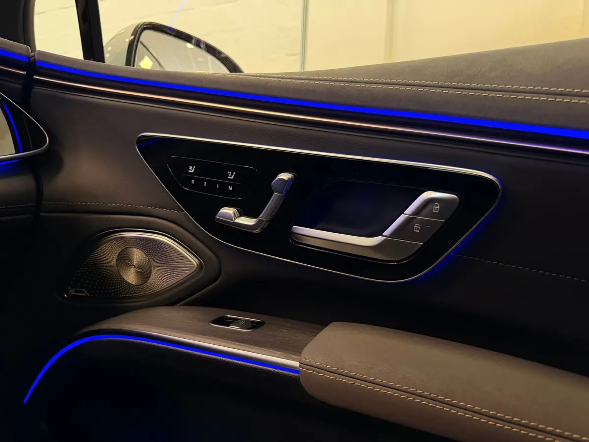 450+ Edition 1 108 kWh HyperScreen Premium Plus Burmester