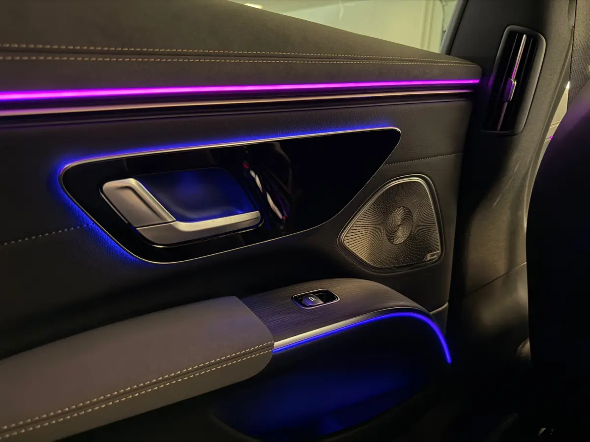450+ Edition 1 108 kWh HyperScreen Premium Plus Burmester
