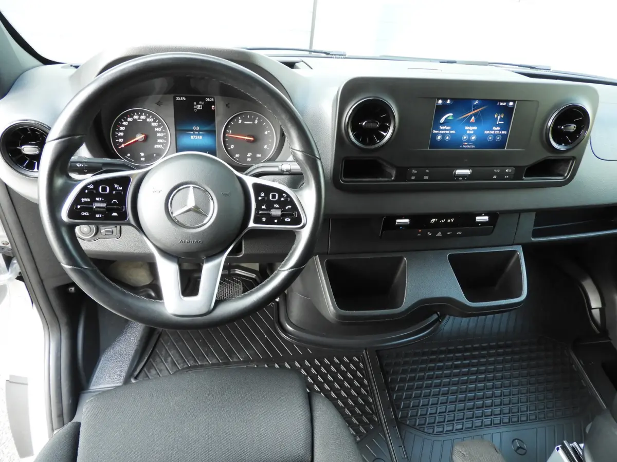 314 2.2 CDI L1H1 AUT | LED | CAMERA | DISTRONIC | MBUX