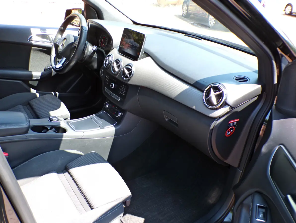 180 Business AUTOMAAT CAMERA NAVI TEL CRUISECONTROL....