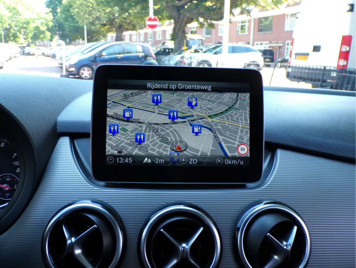 180 Business AUTOMAAT CAMERA NAVI TEL CRUISECONTROL....