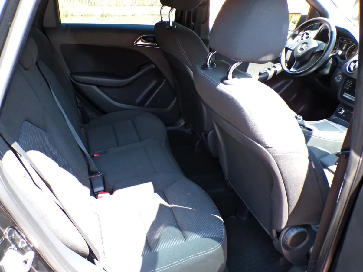180 Business AUTOMAAT CAMERA NAVI TEL CRUISECONTROL....