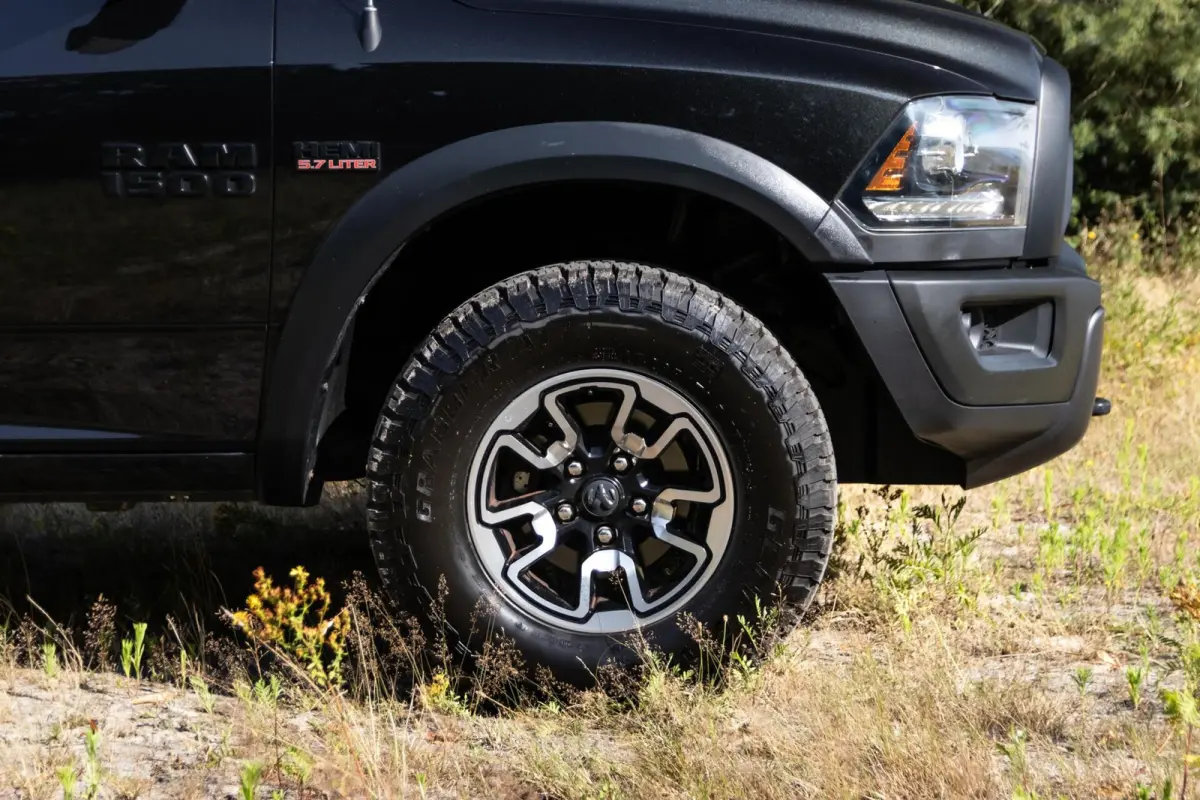 1500 Rebel 5.7 V8 Lage bijtelling Sport Black Edit