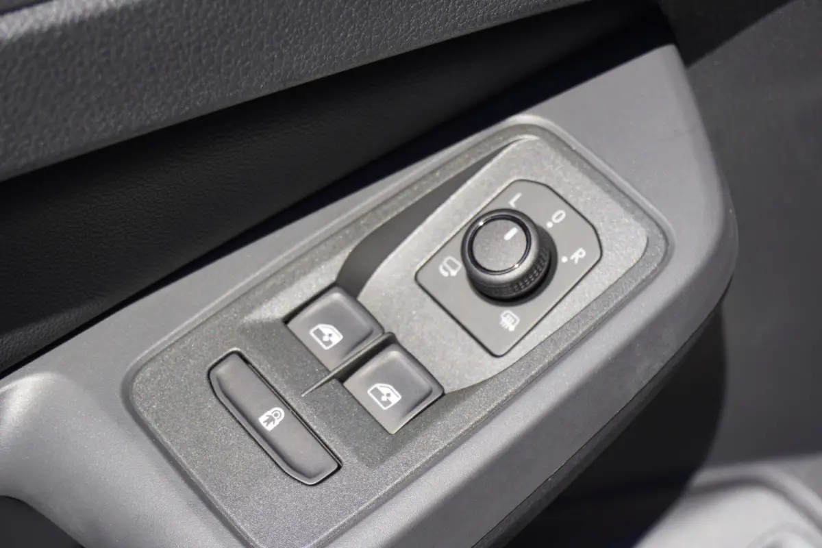 Maxi L2 150pk Plug-in Hybride Style Automaat Apple Carplay Navigatie Camera Parkeersensoren LED 7 persoons ACC Cruise control