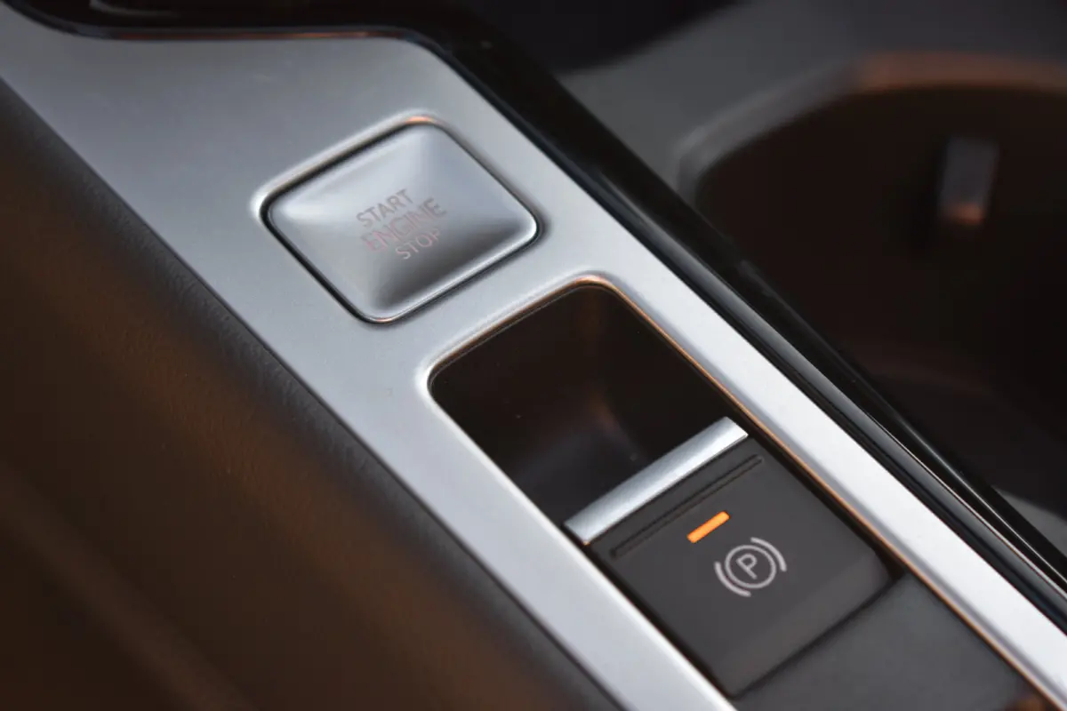 1.5 TSI eHybrid 272PK R-Line | Schuif-kanteldak | 360 camera | Head-up display | IQ Drive | Wegklapbare trekhaak | Business Premium Pakket | VERLENGDE GARANTIE