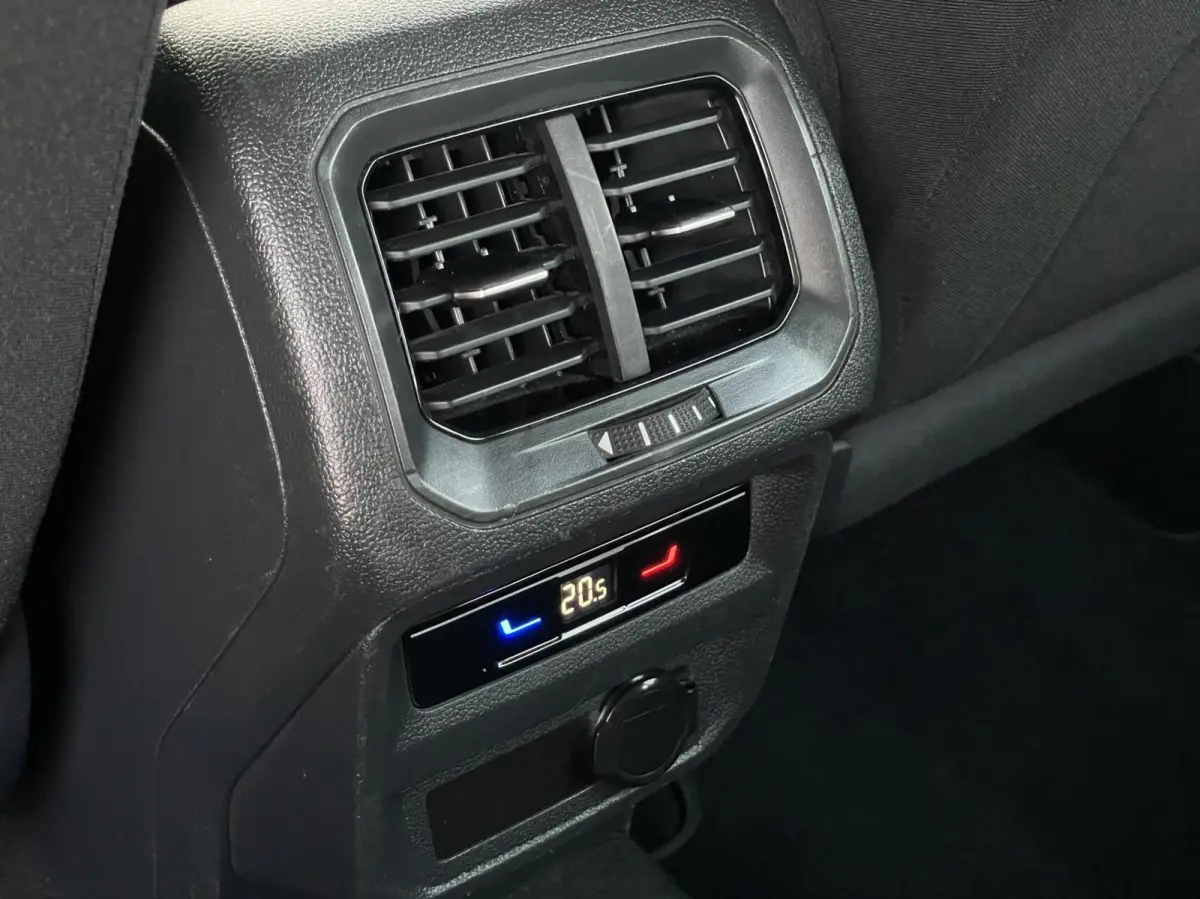 1.4 TSI eHybrid Life PHEV 245PK Trekhaak Camera ACC Carplay Navi