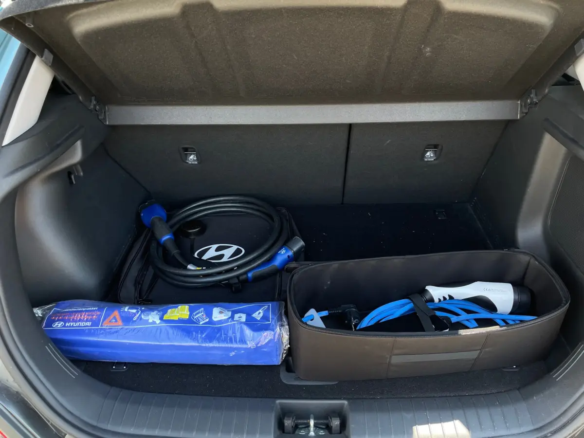 EV Fashion 64 kWh SOH 100% WARMTEPOMP DEALER OND HEAD-UP