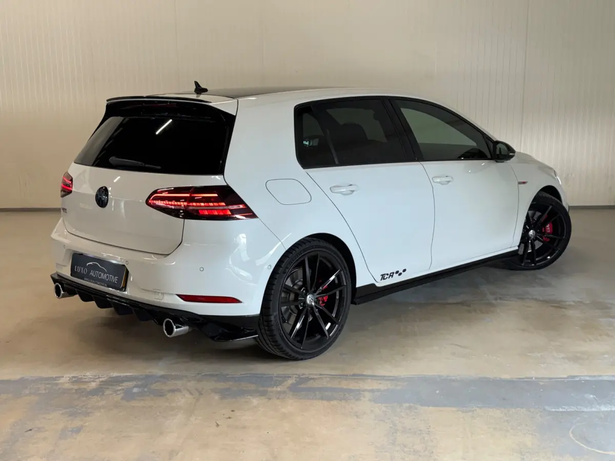 2.0 TSI GTI TCR | CAMERA | SHADOW LINE | 290 PK | DCC