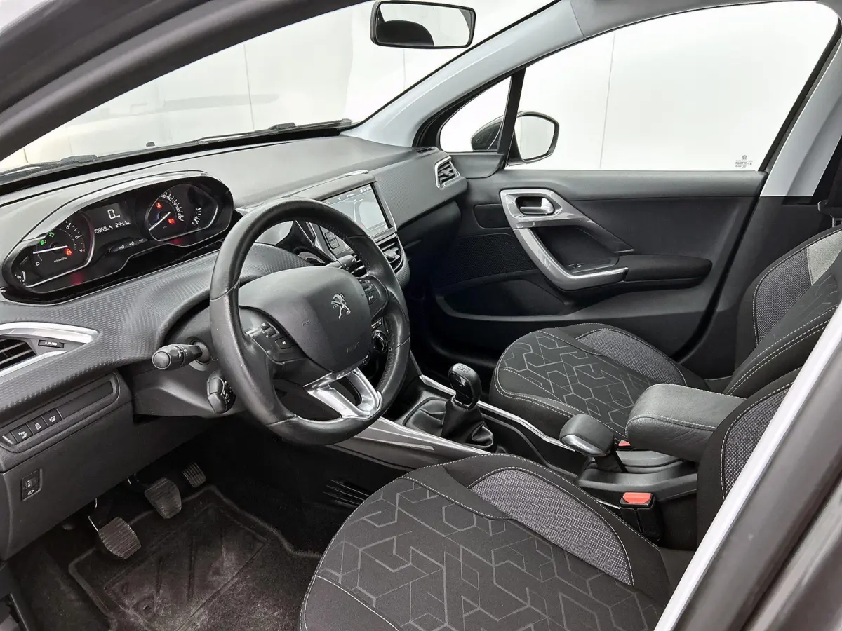 SUV Blue Lion 110pk | Lage kilometerstand! | 100% Dealeronderhouden | Navigatie | Airco | Cruise Control | Parkeersensoren | DAB+ radio | Bluetooth | Apple Carplay / Android Auto | Elektrisc