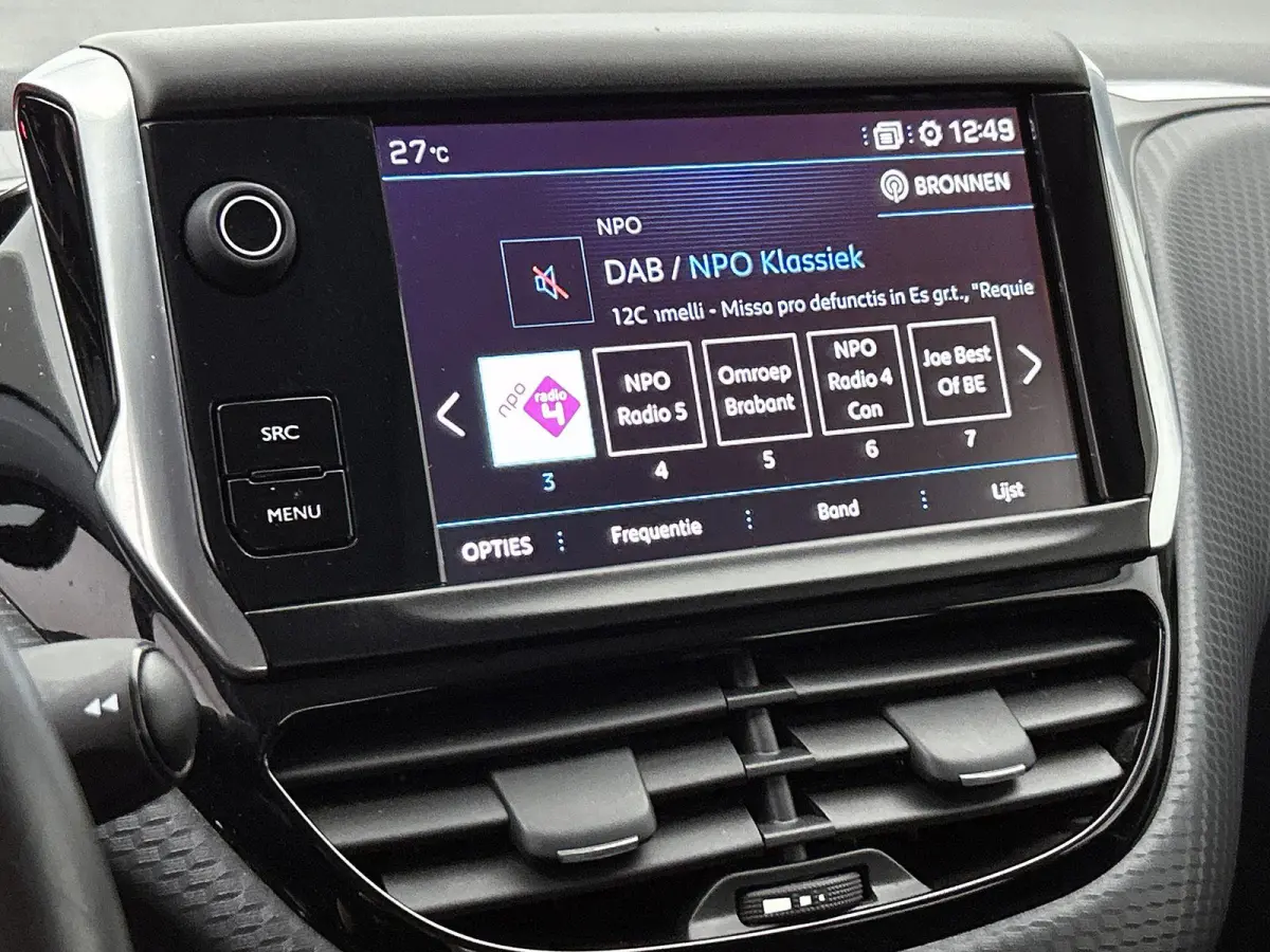 SUV Blue Lion 110pk | Lage kilometerstand! | 100% Dealeronderhouden | Navigatie | Airco | Cruise Control | Parkeersensoren | DAB+ radio | Bluetooth | Apple Carplay / Android Auto | Elektrisc