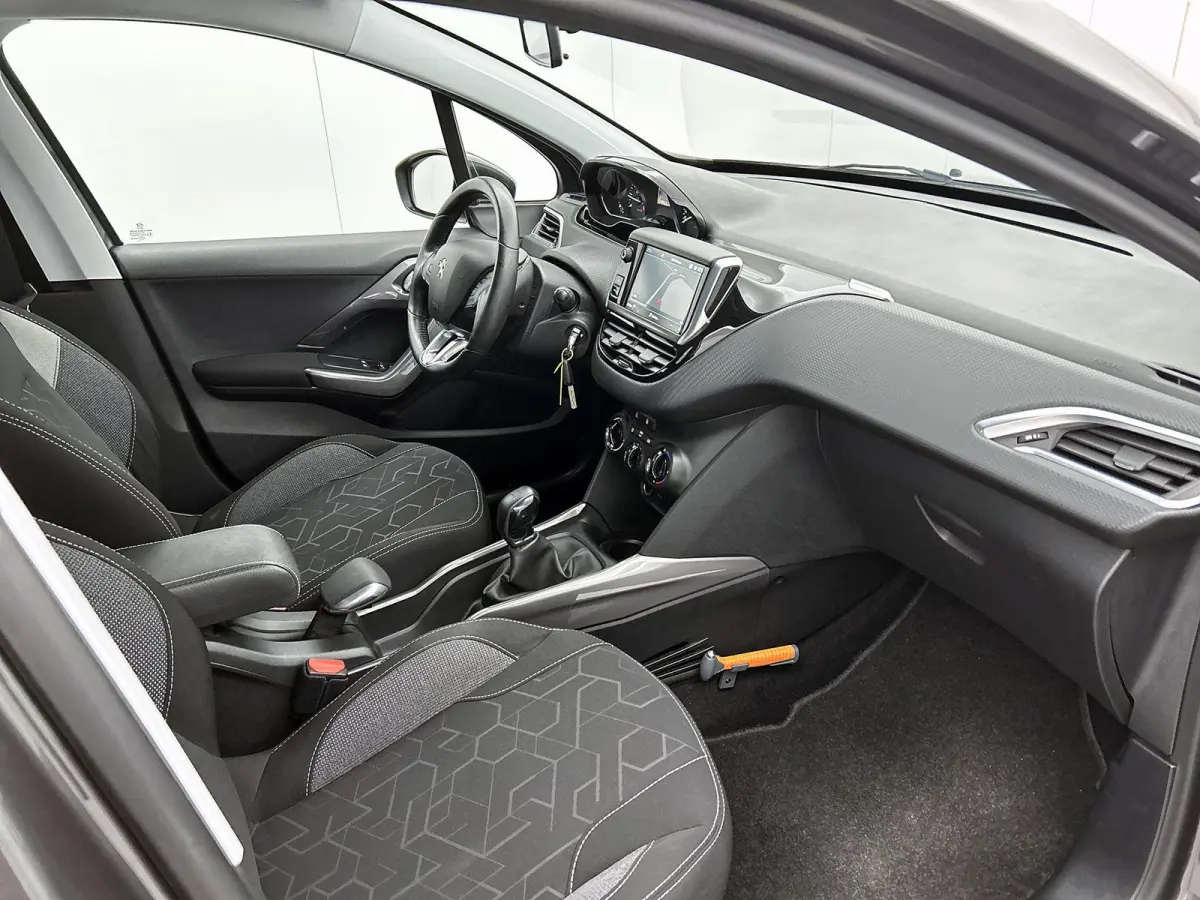 SUV Blue Lion 110pk | Lage kilometerstand! | 100% Dealeronderhouden | Navigatie | Airco | Cruise Control | Parkeersensoren | DAB+ radio | Bluetooth | Apple Carplay / Android Auto | Elektrisc