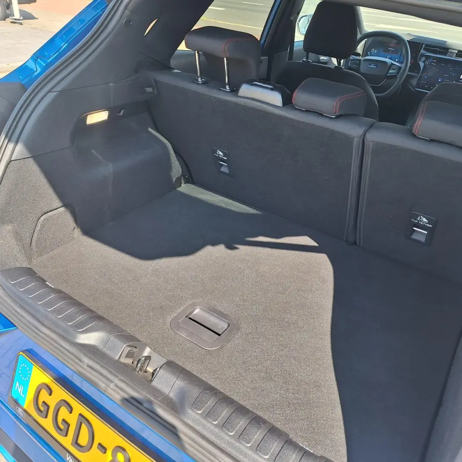 1.0 EcoBoost ST-Line Facelift! | Adaptive Cruise Control | 360" Camera | Elekt Achterklep | BLIS | Draadloze Carplay/Android auto | Verwarmbare Voorstoelen/Voorruit/Stuurwiel | Navi |