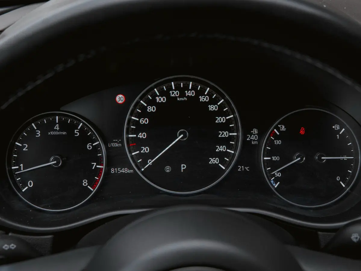 2.0 e-SkyActiv-X M Hybrid Luxury 186 PK | Trekhaak | Ned. auto | dealer onderho
