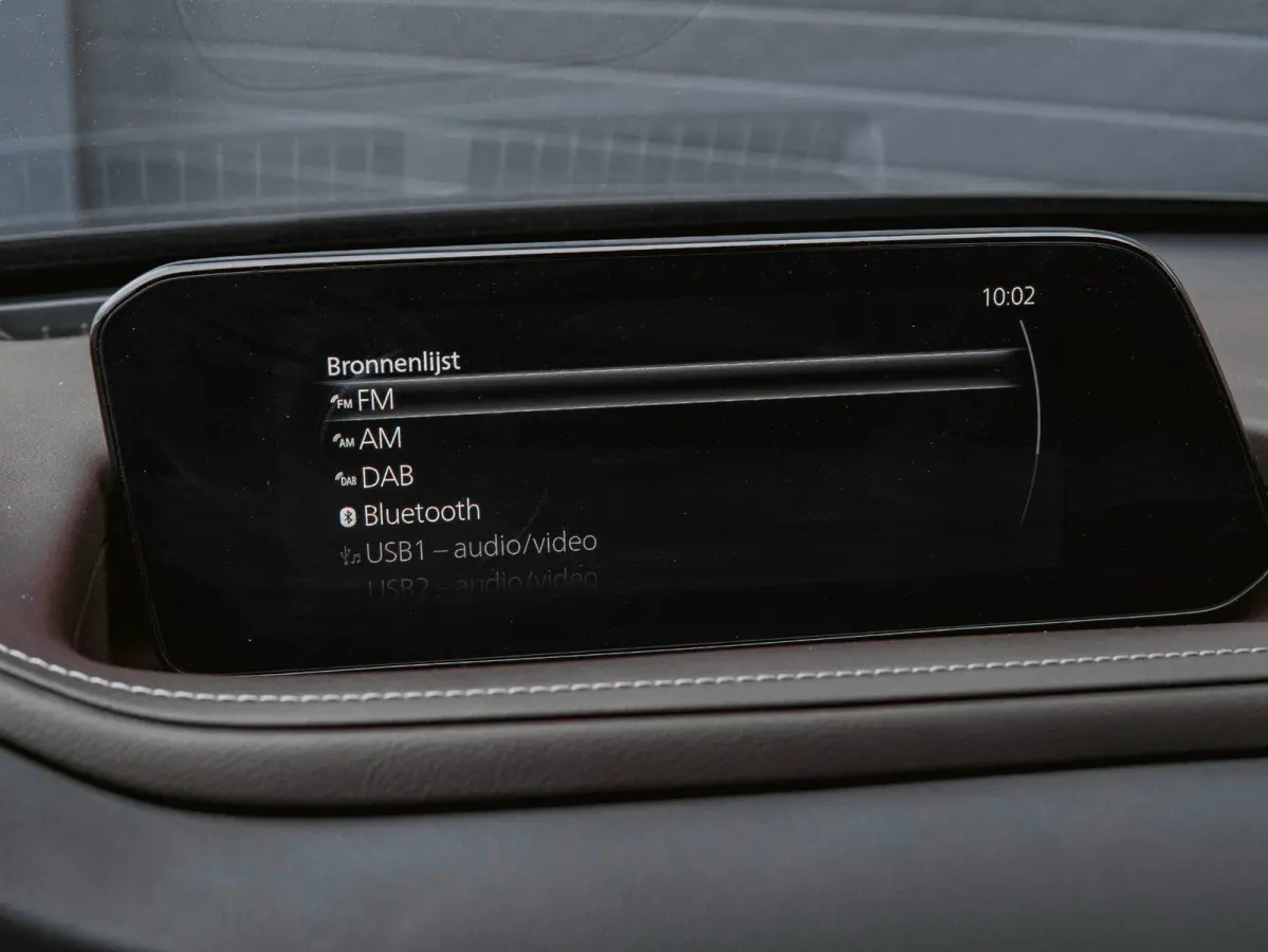 2.0 e-SkyActiv-X M Hybrid Luxury 186 PK | Trekhaak | Ned. auto | dealer onderho