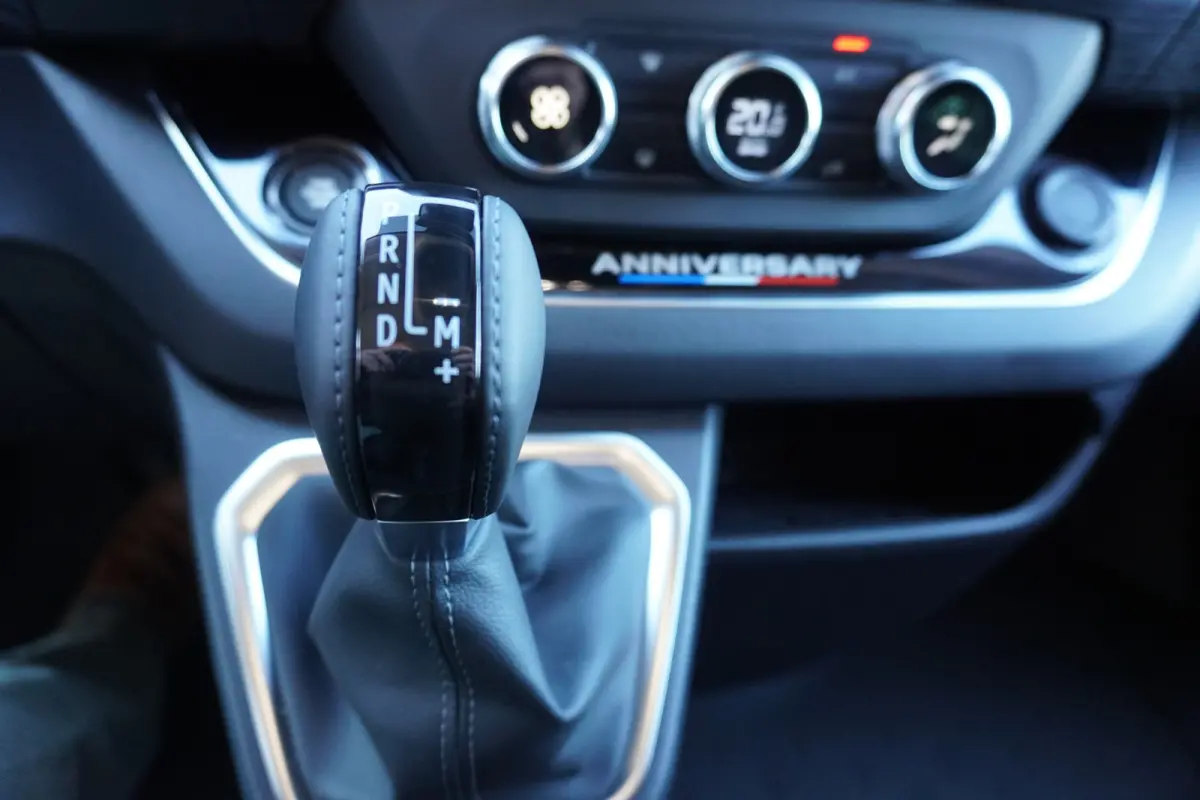 2.0 Blue dCi 170PK T29 L2H1 Extra Anniversary DC Automaat nr. V028 | Climate | Navi | Camera | Cruise | Glaslook | Trekhaak