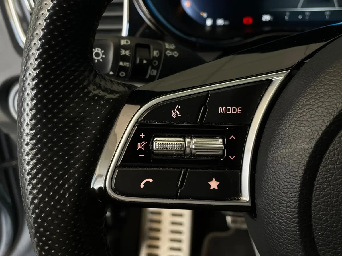 1.5 T-GDi GT-Line PANO LEER DEALER OND