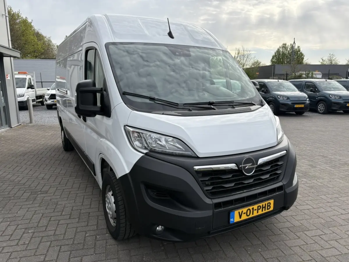 2.2D 140PK L3H2 Airco | Navigatie | Camera