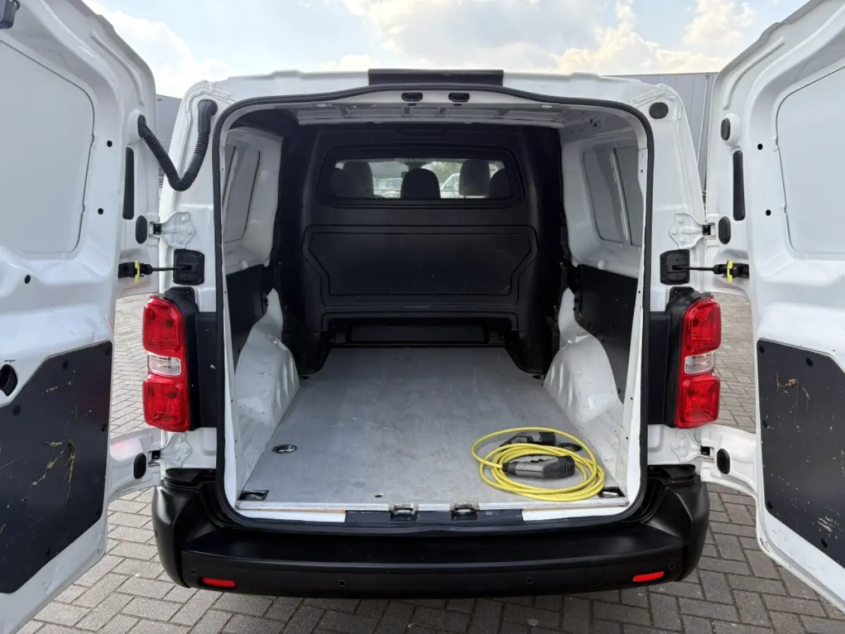 L3 DC 75 kWh Dubbele Cabine | Airco | Navigatie