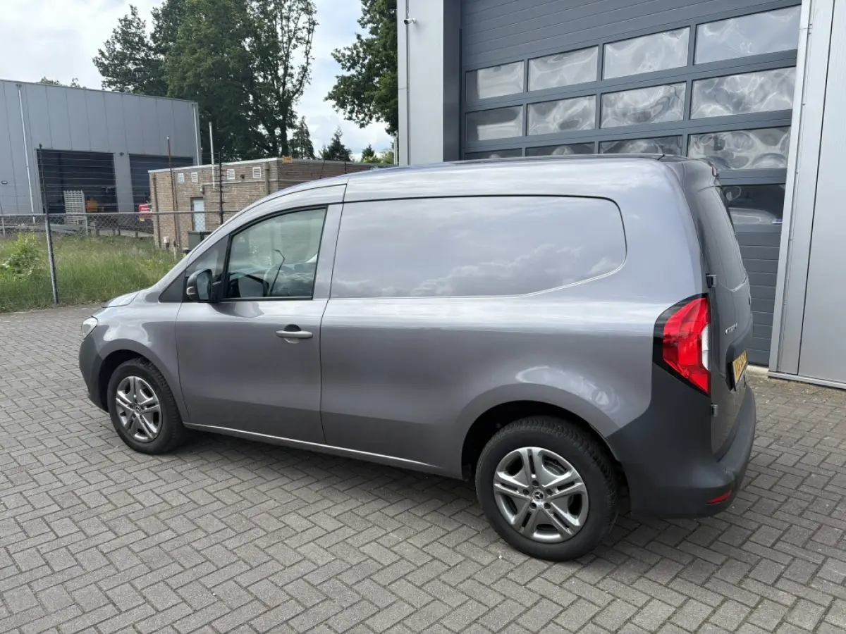 110 CDI L1 Pro | Airco | Carplay | Camera