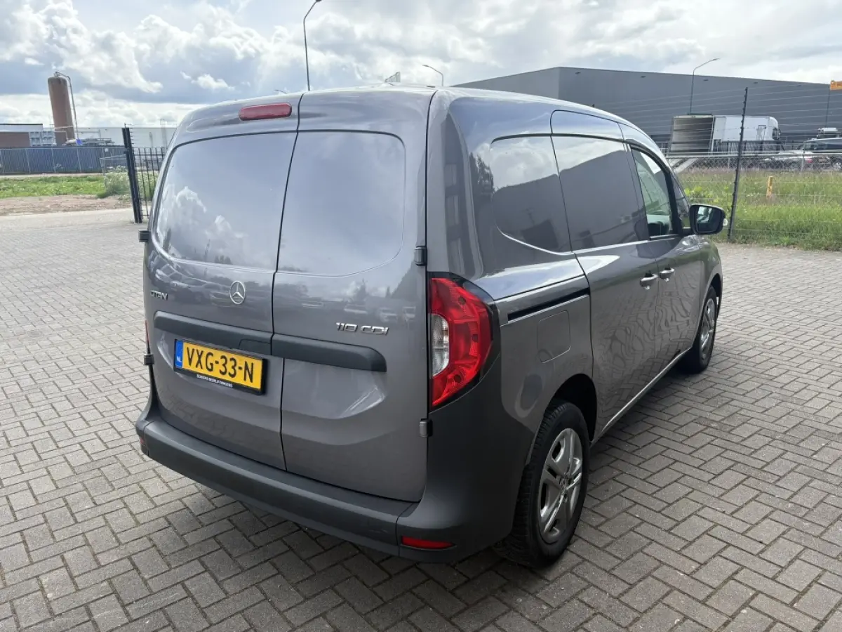 110 CDI L1 Pro | Airco | Carplay | Camera