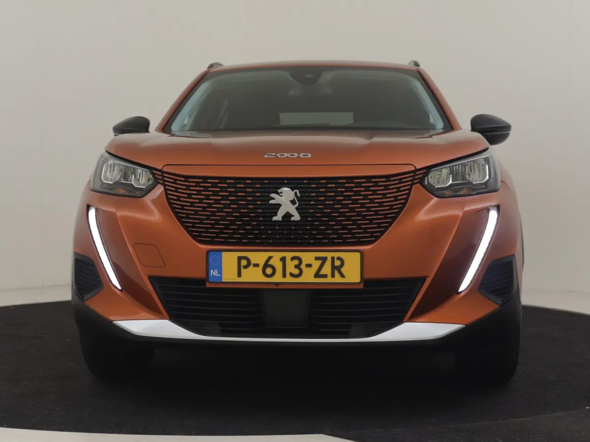 EV Allure Pack 50 kWh 136PK | Achteruitrijcamera | Navigatie | Apple carplay Android auto | Climate control | LED| DAB | 17"LMV