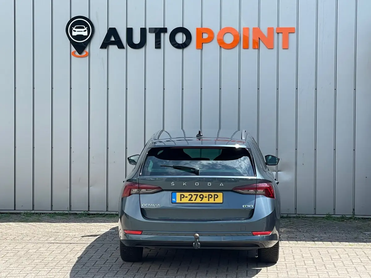 1.5 e-TSI DSG Business+ 1E EIG DEALEROND|TREKHAAK|VIRTUALCOCKPIT|CARPLAY|AMBIENT.LIGHT|STOEL+STUURVRM|