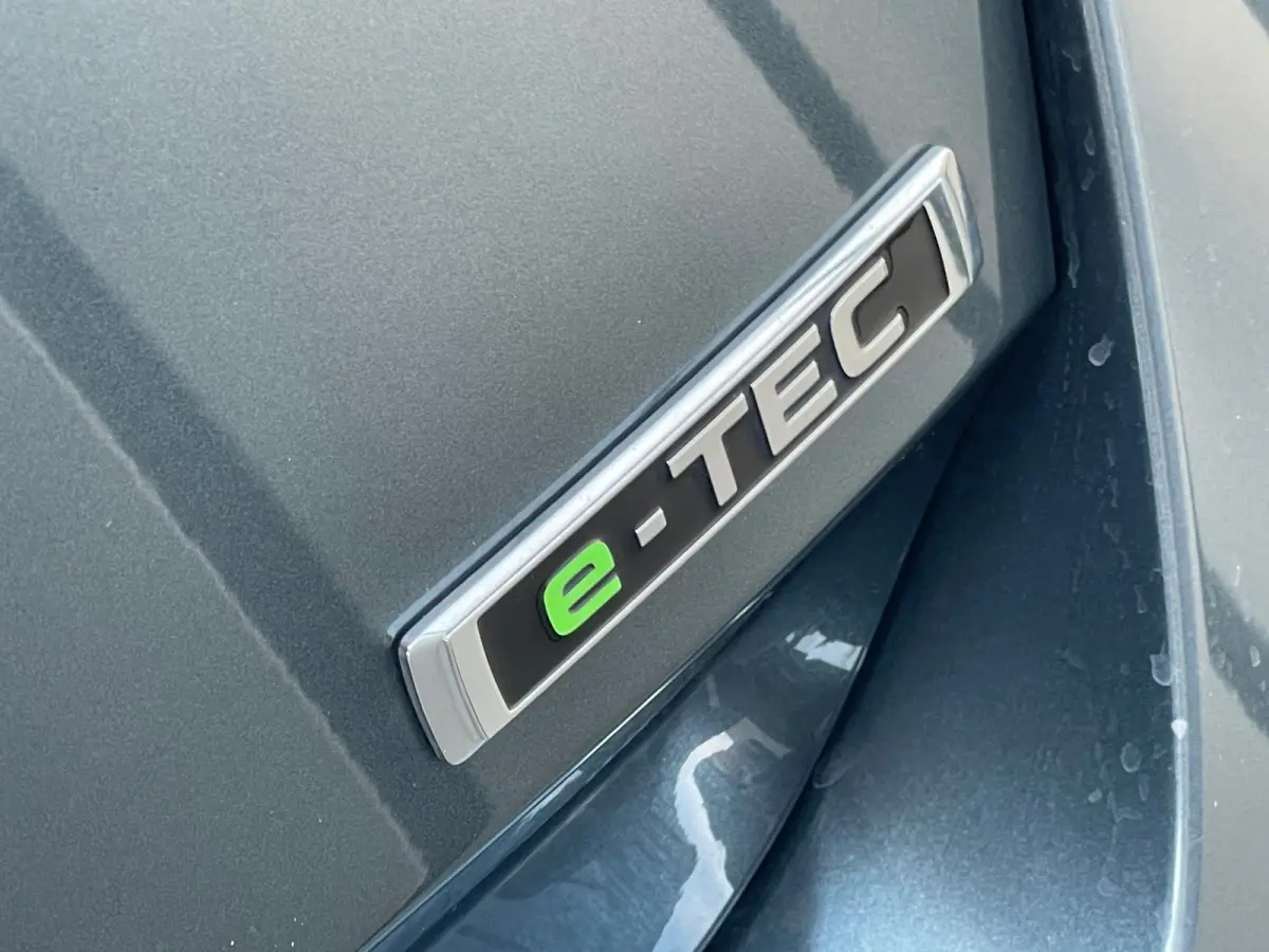 1.5 e-TSI DSG Business+ 1E EIG DEALEROND|TREKHAAK|VIRTUALCOCKPIT|CARPLAY|AMBIENT.LIGHT|STOEL+STUURVRM|