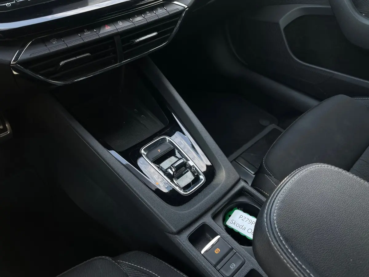 1.5 e-TSI DSG Business+ 1E EIG DEALEROND|TREKHAAK|VIRTUALCOCKPIT|CARPLAY|AMBIENT.LIGHT|STOEL+STUURVRM|