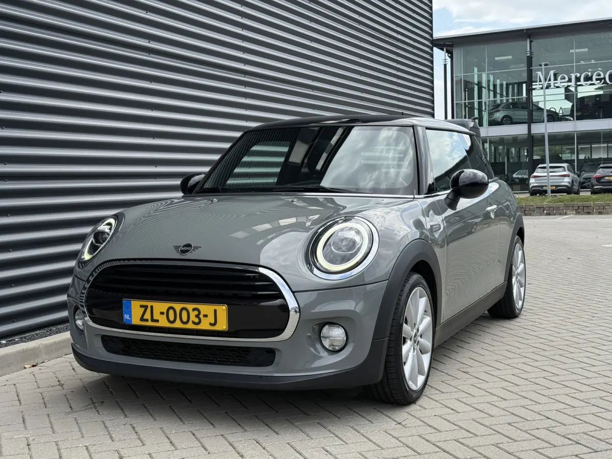 1.5 Cooper Chili Navi/Apple