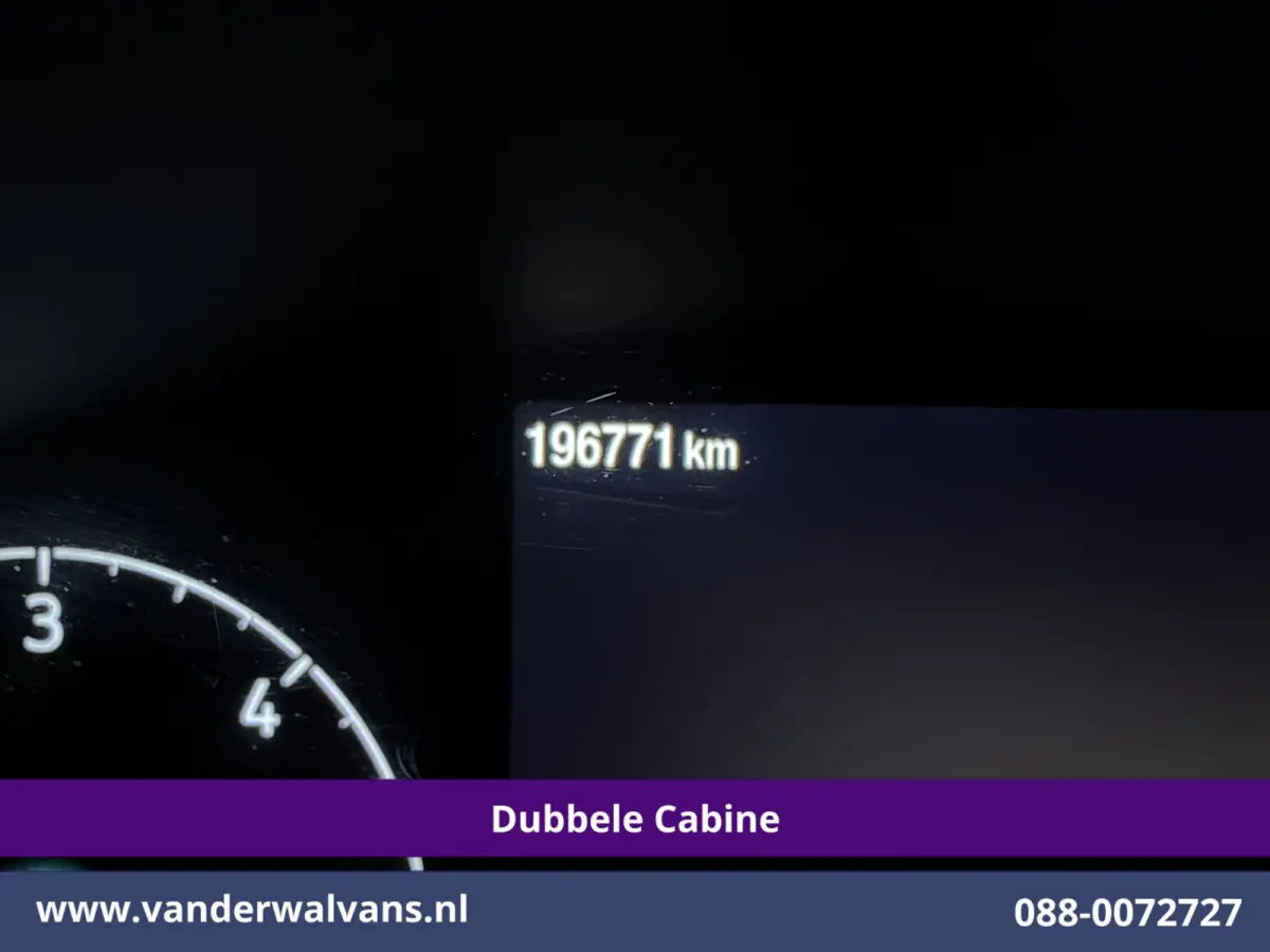2.0 TDCI 131pk Automaat L2H1 Dubbele Cabine Euro6 Airco | Xenon | 6-Zits | Camera | Apple Carplay | Adaptieve Cruisecontrol LED, Android Auto, Trekhaak, Stoelverwarming, Verwarmde voorruit, 
