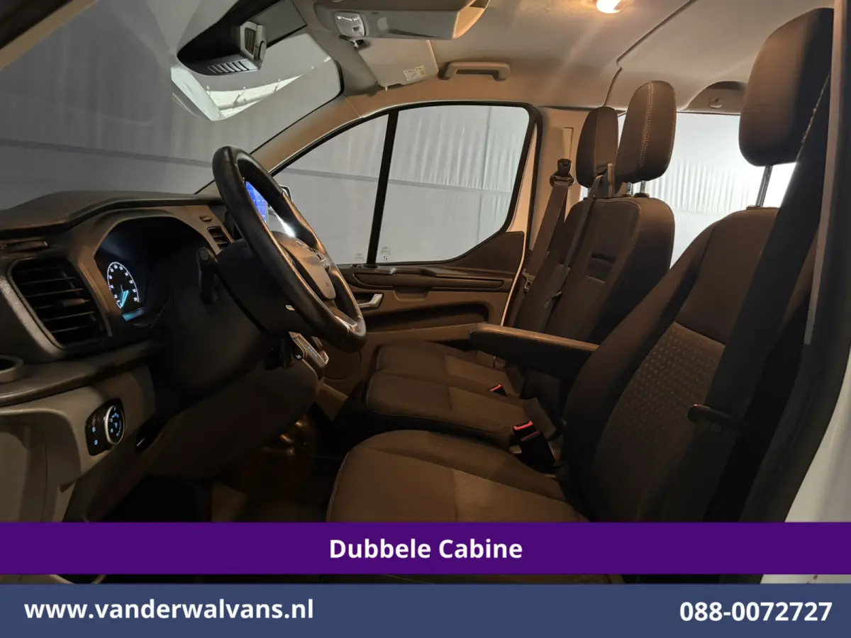 2.0 TDCI 131pk Automaat L2H1 Dubbele Cabine Euro6 Airco | Xenon | 6-Zits | Camera | Apple Carplay | Adaptieve Cruisecontrol LED, Android Auto, Trekhaak, Stoelverwarming, Verwarmde voorruit, 