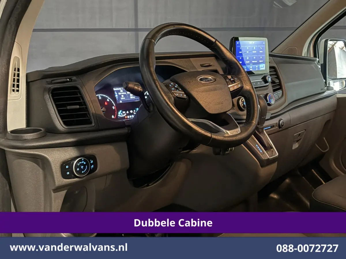 2.0 TDCI 131pk Automaat L2H1 Dubbele Cabine Euro6 Airco | Xenon | 6-Zits | Camera | Apple Carplay | Adaptieve Cruisecontrol LED, Android Auto, Trekhaak, Stoelverwarming, Verwarmde voorruit, 
