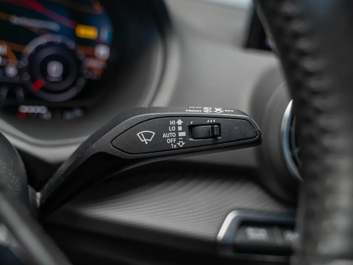 1.4 TFSI CoD Launch Edition Panodak Leder