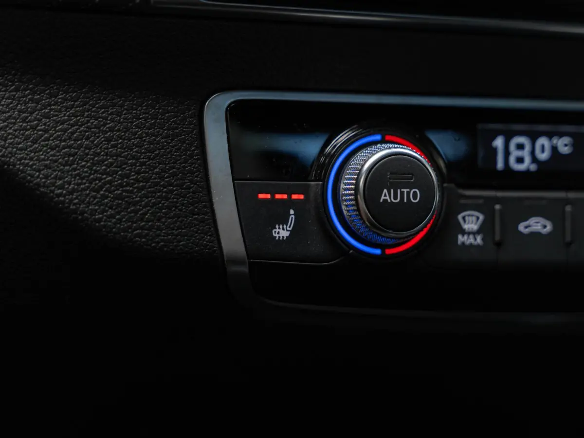 1.4 TFSI CoD Launch Edition Panodak Leder