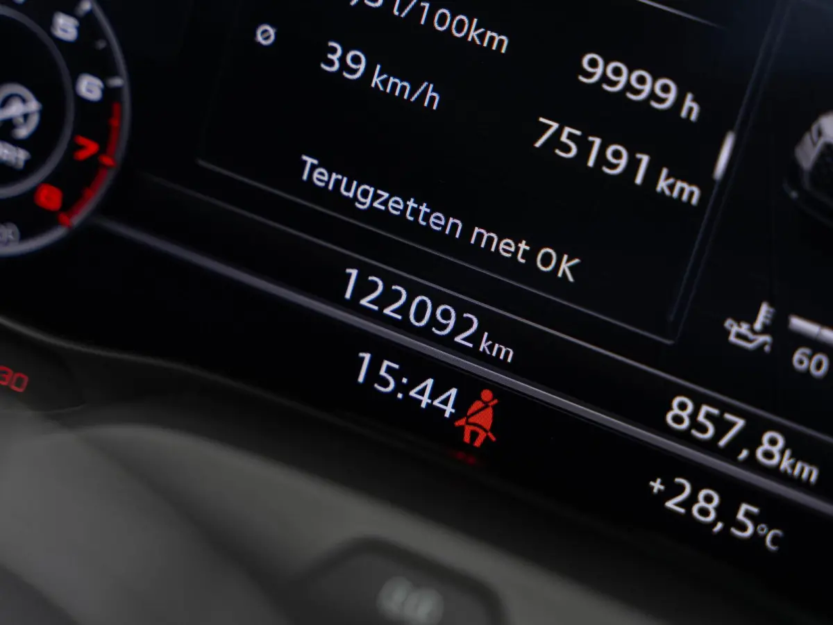 1.4 TFSI CoD Launch Edition Panodak Leder