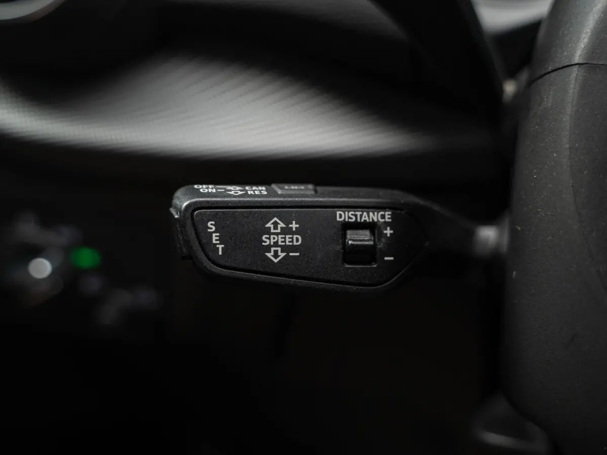 1.4 TFSI CoD Launch Edition Panodak Leder