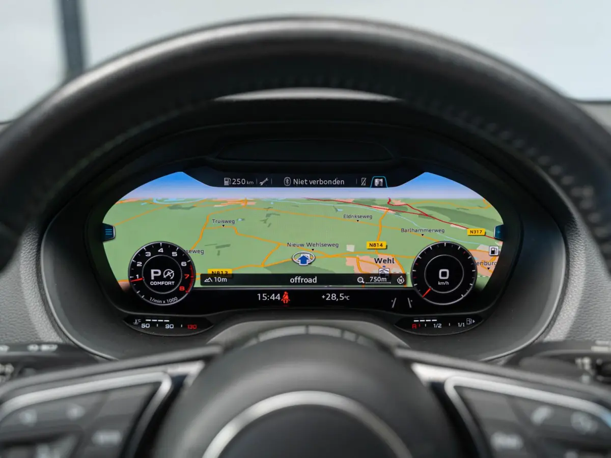 1.4 TFSI CoD Launch Edition Panodak Leder