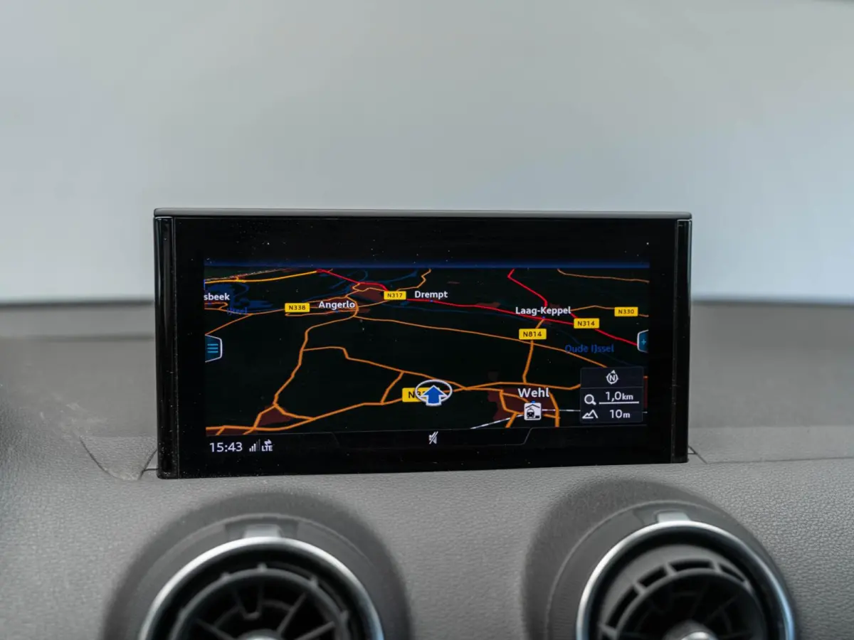 1.4 TFSI CoD Launch Edition Panodak Leder