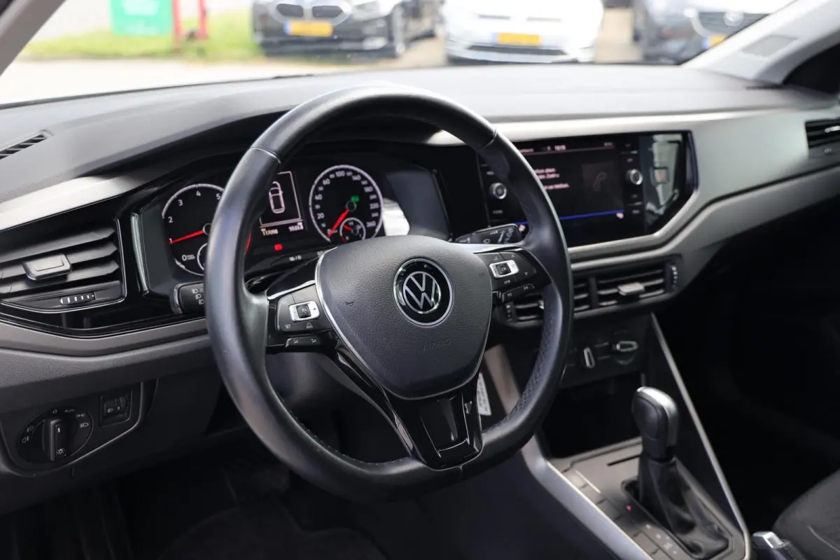 1.0 TSI Comfortline|Automaat|Navi|ACC|Apple carplay/Android auto|