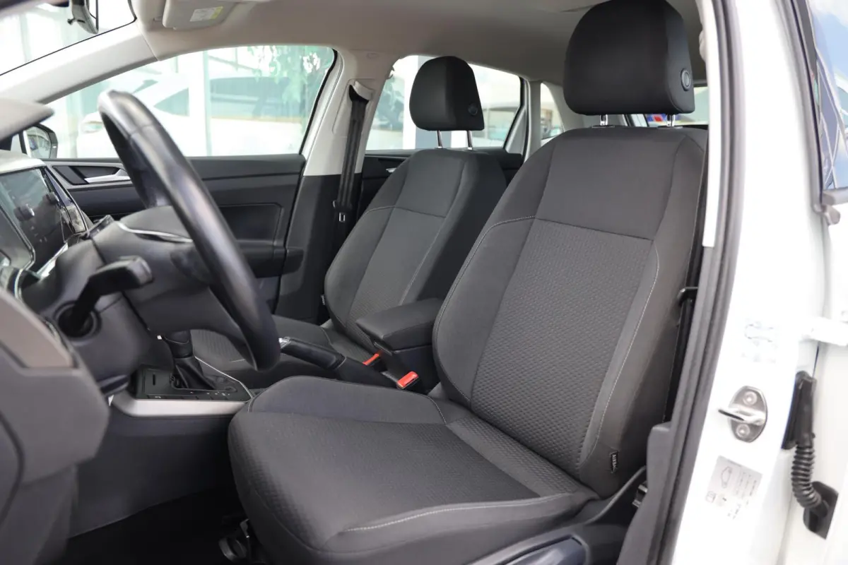 1.0 TSI Comfortline|Automaat|Navi|ACC|Apple carplay/Android auto|