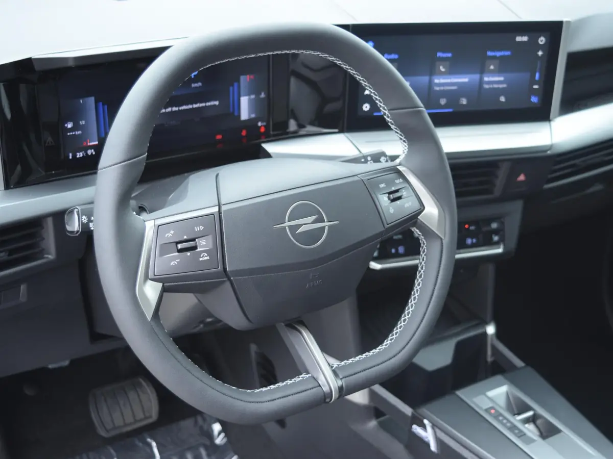 1.2 Turbo Hybrid GS