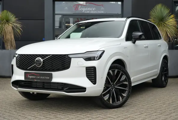2.0 T8 FACELIFT Plug-in hybrid AWD Ultra Dark | 455 PK | Panoramadak | Bowers & Wilkins | Luchtvering | Volvo XC90 2.0 T8 FACELIFT Plug-in hybrid AWD Ultra Dark met 2.0 liter 4-cilinder benz