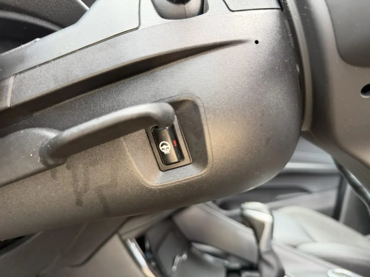 xDrive25e Sport Line Trekhaak Carplay Harman-Kardon Stuurwielverwarming Stoelverwarming 18 Inch LMV Achteruitrijcamera Dealeronderhouden