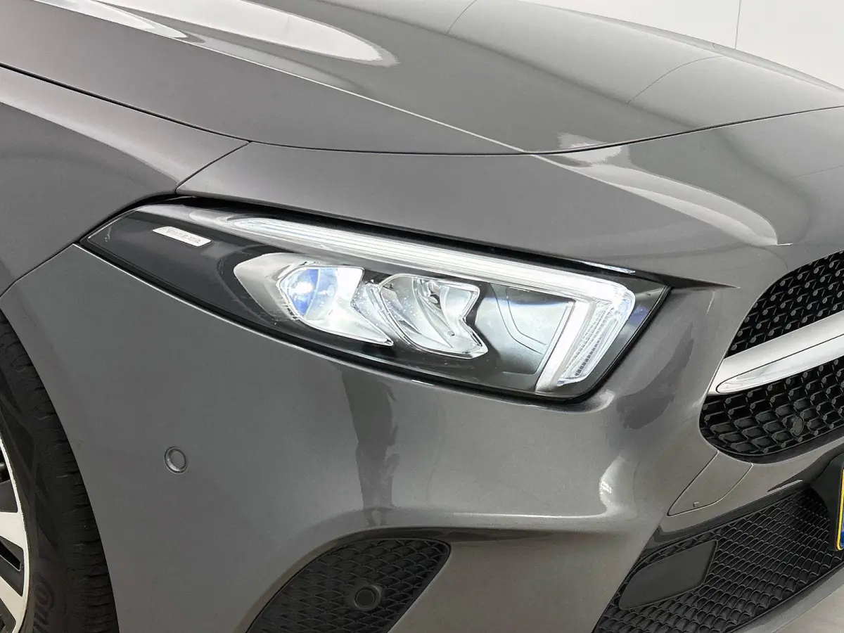 Hatchback 180 Business Solution