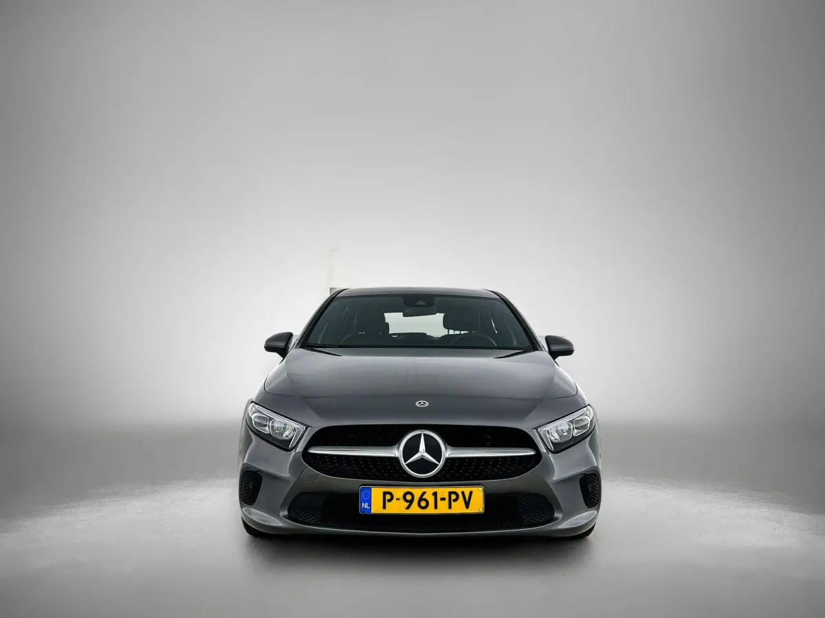 Hatchback 180 Business Solution
