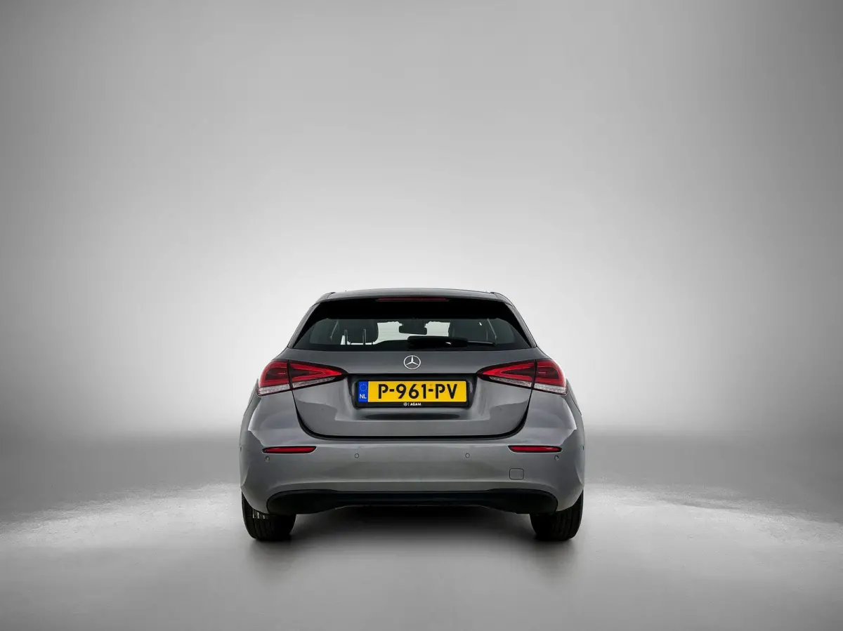 Hatchback 180 Business Solution